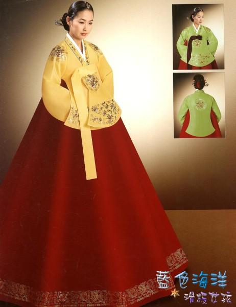 ازياء كورية Hanbok